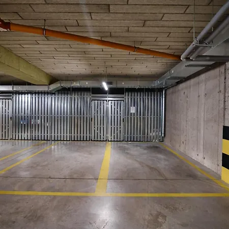 Kalimera 18 By Housine Zator